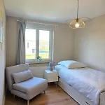 Appartement Charmante 3-schlafzimmer Mit Balkon In