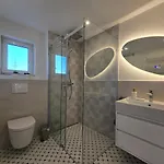 Apartman Charmante 3-Schlafzimmer Wohnung Mit Balkon In Loerrach Lörrach