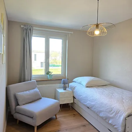 Apartmán Charmante 3-schlafzimmer Mit Balkon In