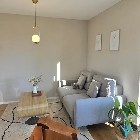 Charmante 3-schlafzimmer Mit Balkon In Apartmán *